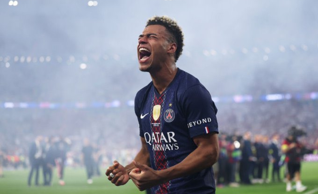 “Jemi bërë legjenda”, lojtari i PSG-së: Nuk kemi mbaruar ende, duam trofeun e 3-të