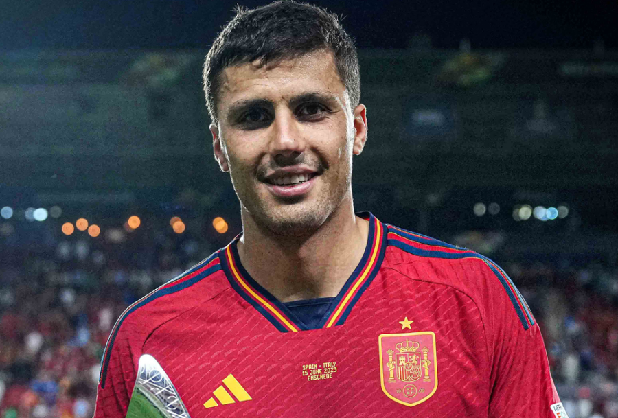 Përflitet për një transferim te Reali i Madridit, Rodri e lë derën e hapur: Është normale të dalin zëra të tillë