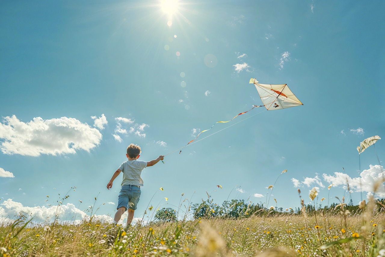 Edicioni i 13-të i “Dea Open Air” sjell në Tiranë 40 filma nga 25 vende, 5 netë filmi dhe aktivitete që nxisin…