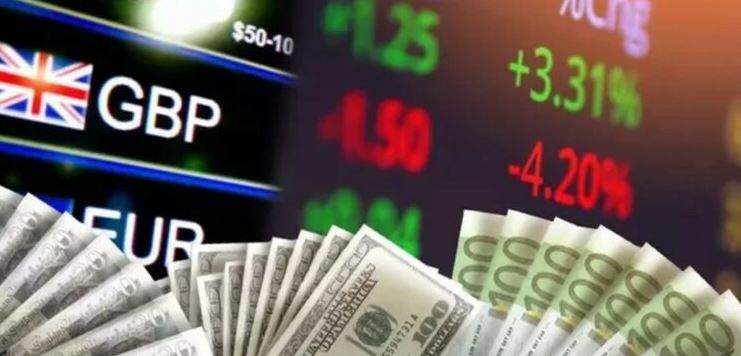 Këmbimi valutor/ Me sa shiten dhe blihen euro e dollari